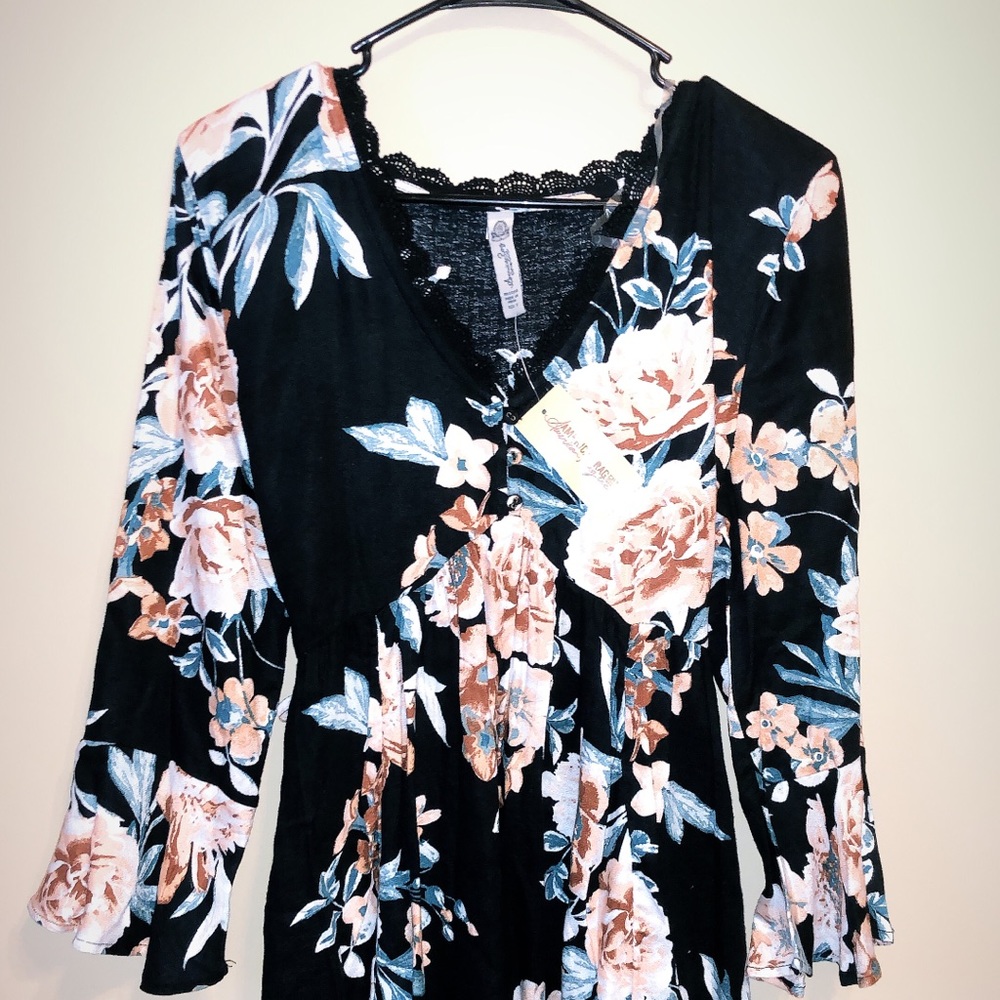 🍓SOLD🍓 Flowy floral dress